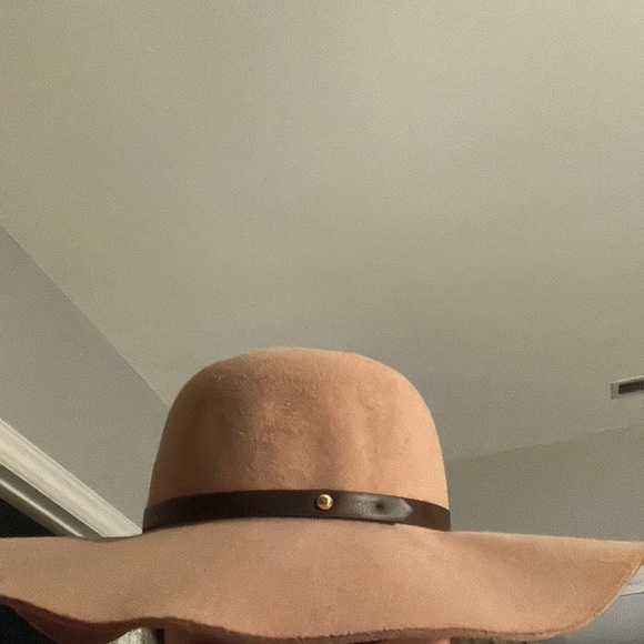 NWT CAMEL Cape Juby. hat urban outfitters - Picture 4 of 5